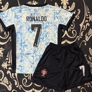 Medium Ronaldo Kids Soccer Jersey Portugal Footballer Blue away Kit - Size 26